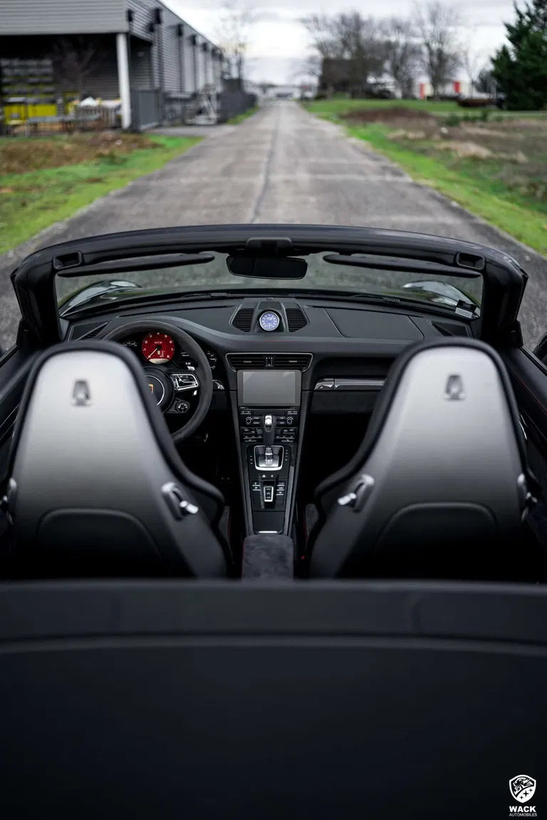 Porsche 991.2 Carrera GTS