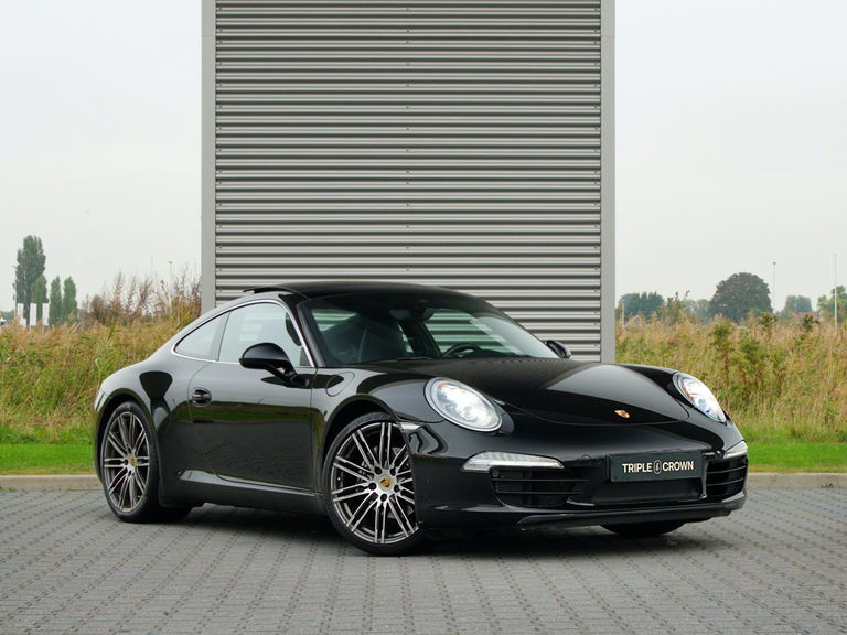 Porsche 991 Carrera Black Edition