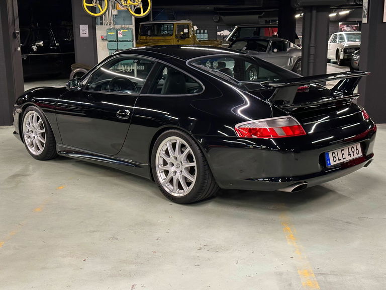 Porsche 996 Carrera