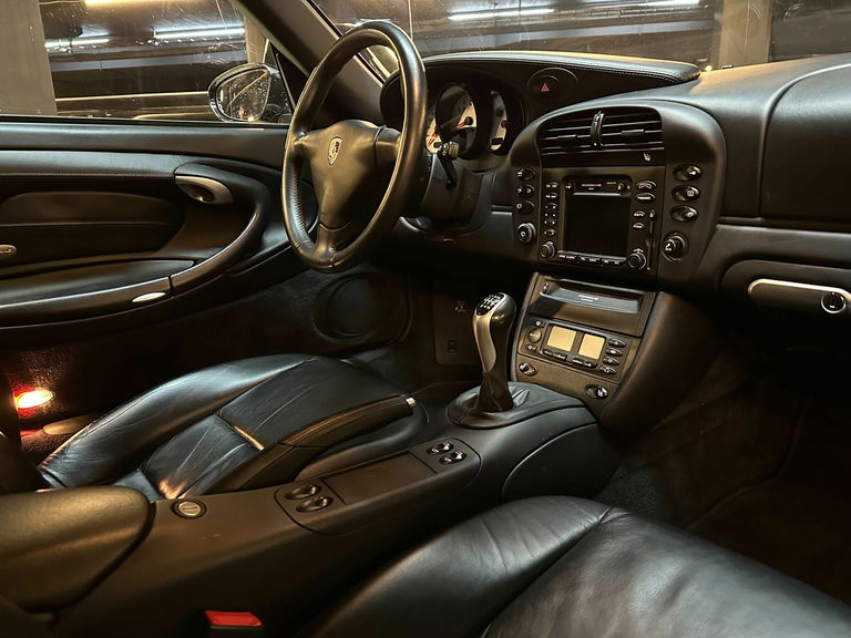 Porsche 996 Carrera