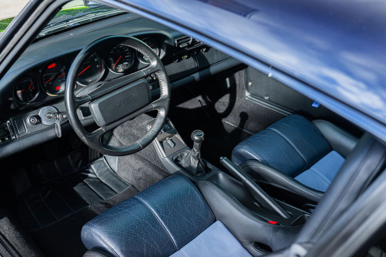 Porsche 964 Carrera RS