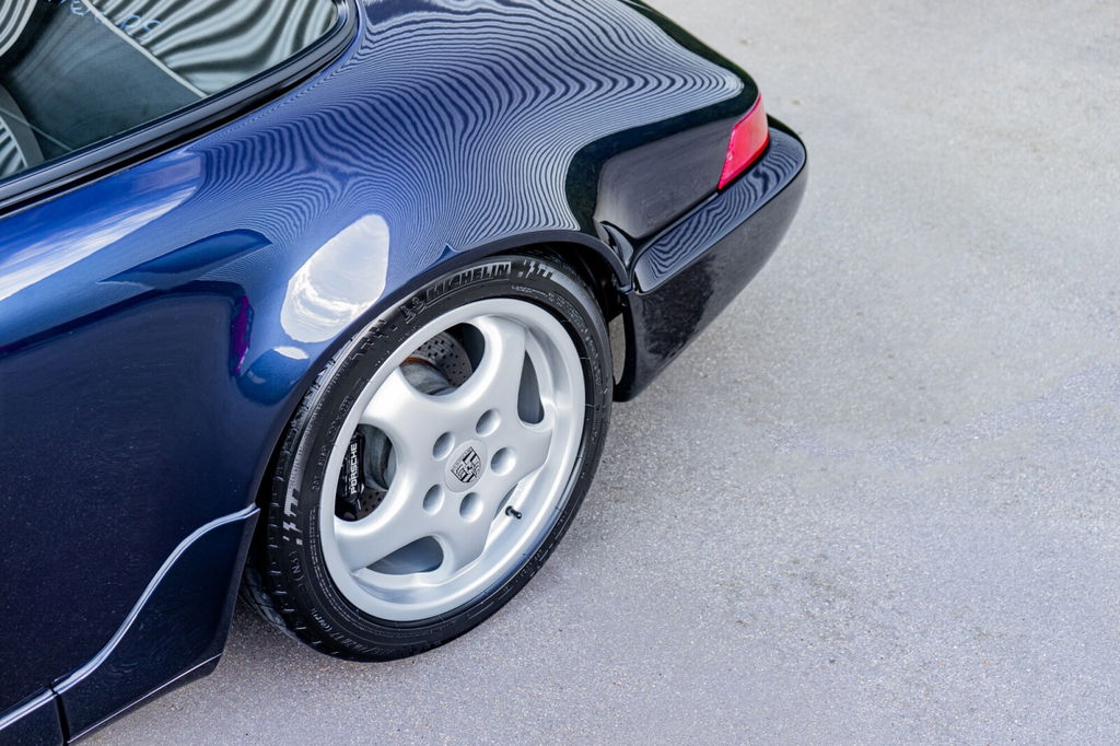 Porsche 964 Carrera RS