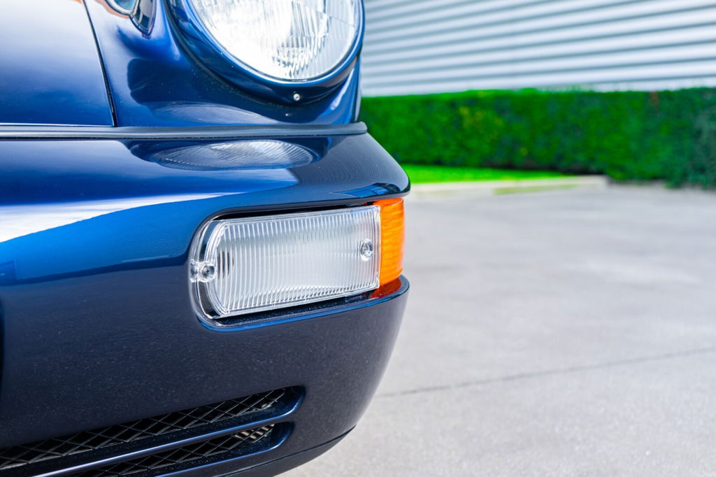 Porsche 964 Carrera RS