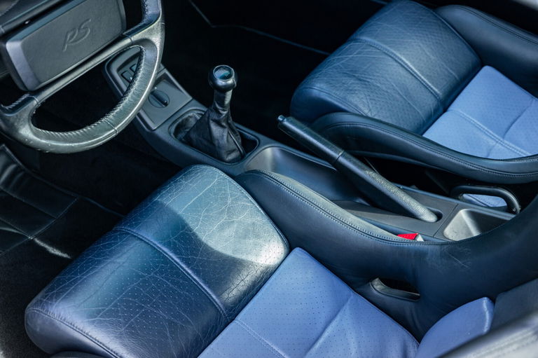 Porsche 964 Carrera RS