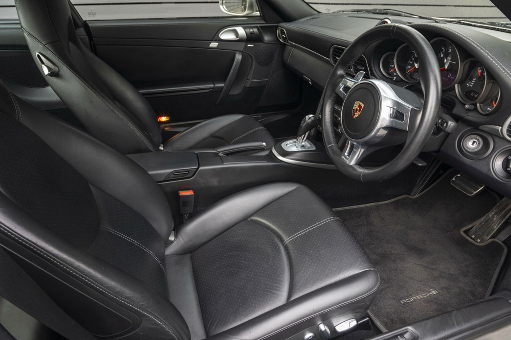 Porsche 997.2 Carrera 4 GTS