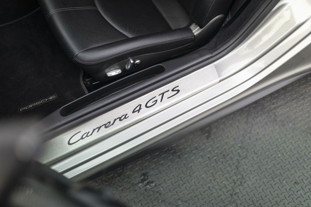 Porsche 997.2 Carrera 4 GTS