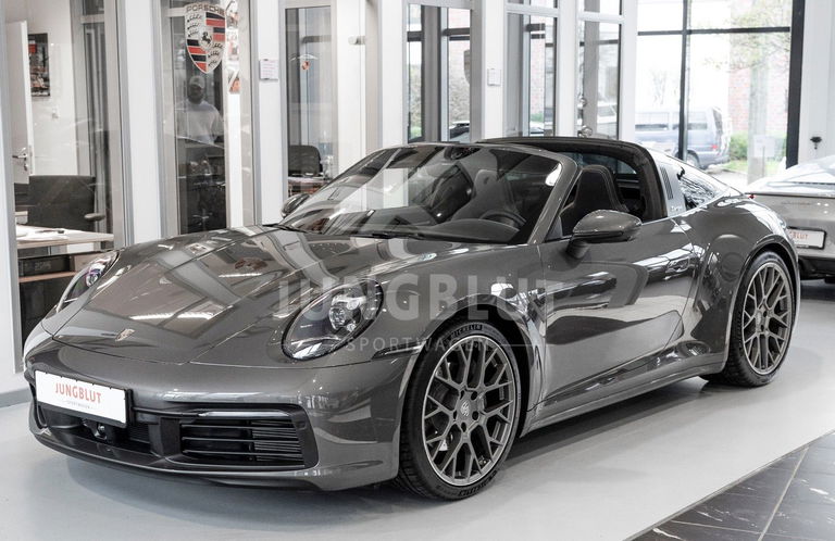 Porsche 992 Targa 4