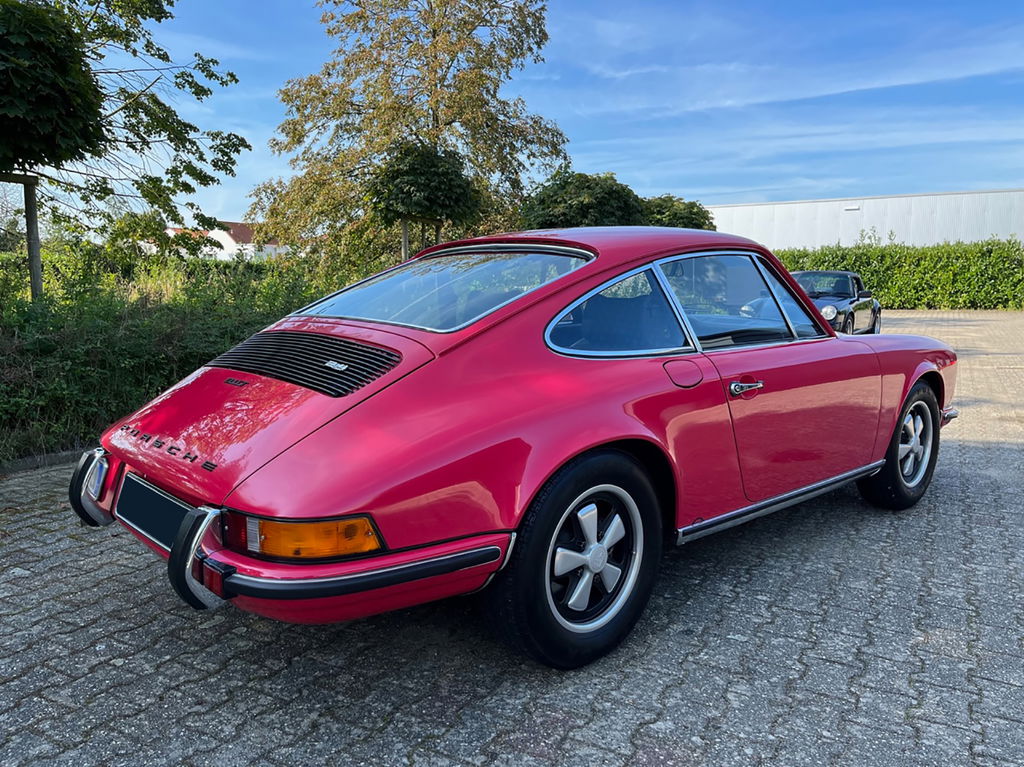 Porsche 911 T