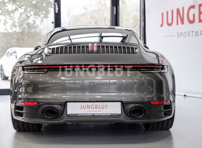 Porsche 992 Targa 4