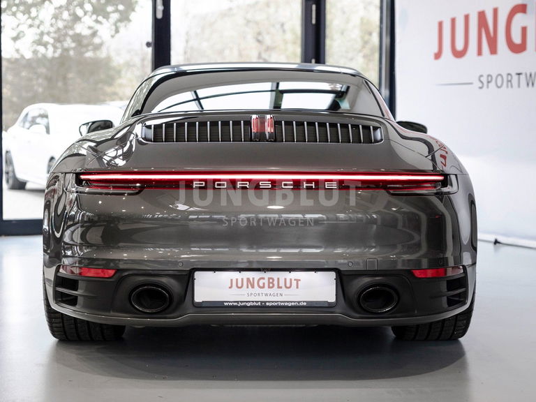 Porsche 992 Targa 4