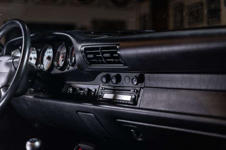 Porsche 993 Carrera 4S