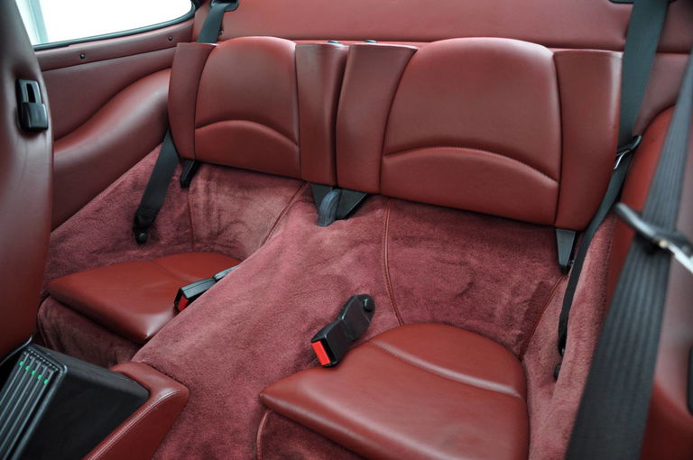 Porsche 993 Carrera 4S