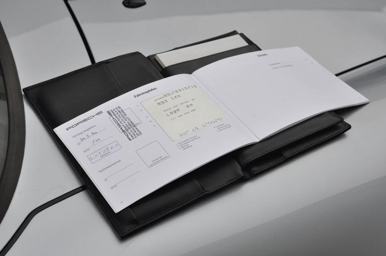 Porsche 993 Carrera 4S