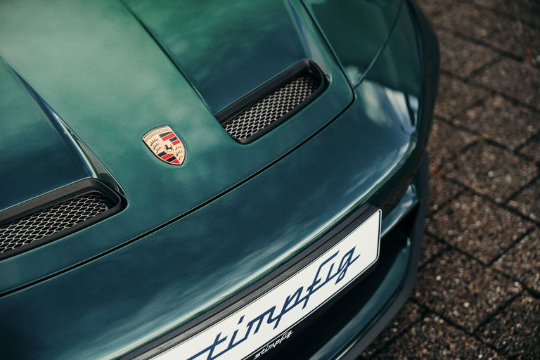 Porsche 992 GT3 Touring