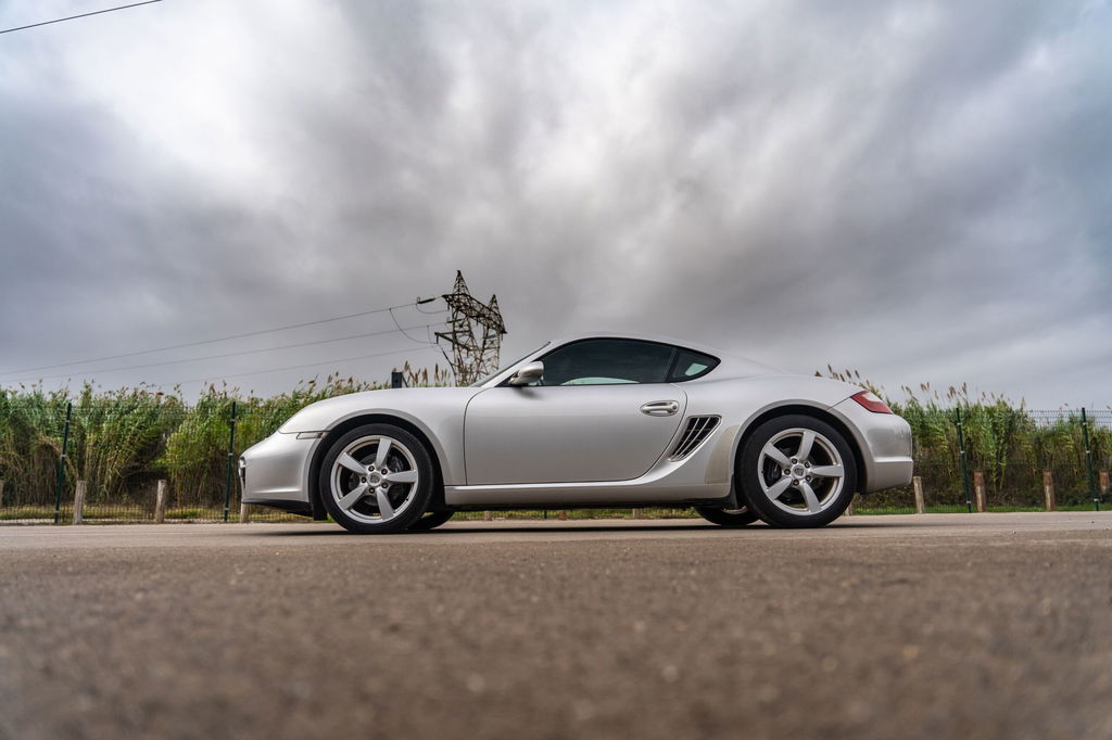 Porsche 987 Cayman