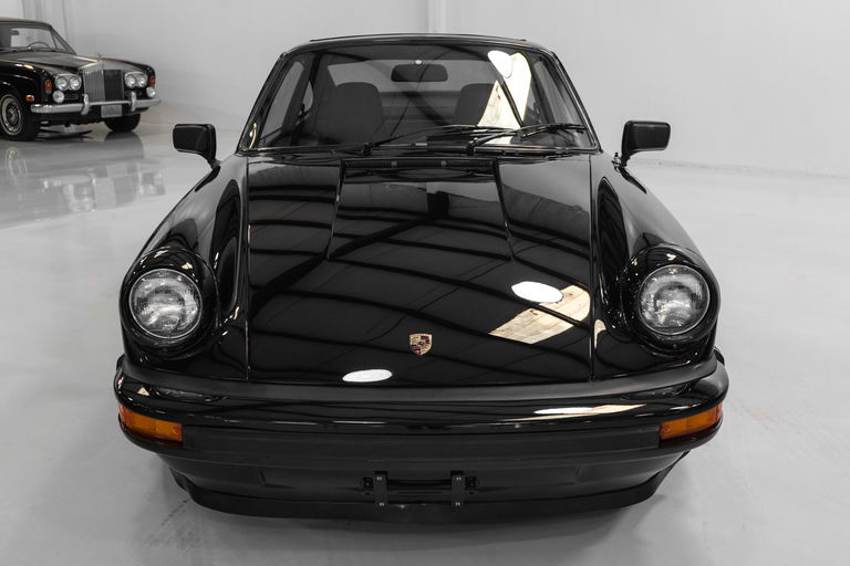 Porsche 911 Carrera (US)