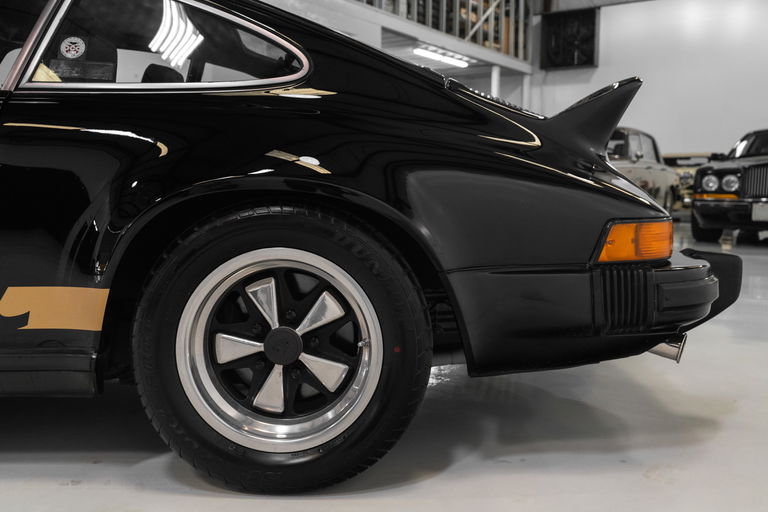 Porsche 911 Carrera (US)