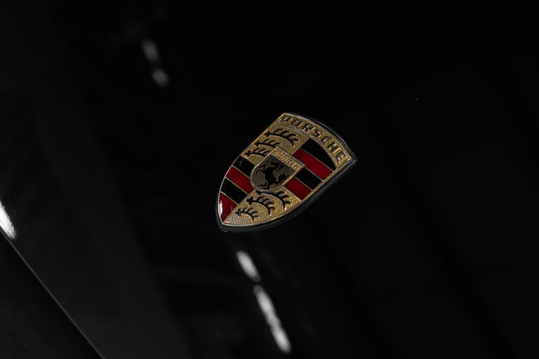 Porsche 911 Carrera (US)