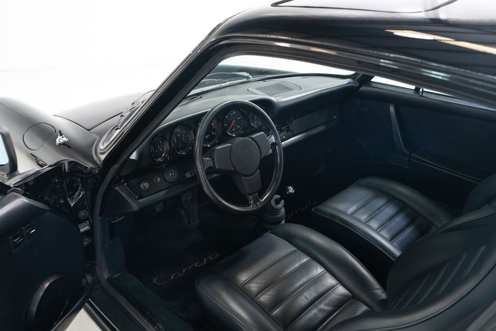 Porsche 911 Carrera (US)