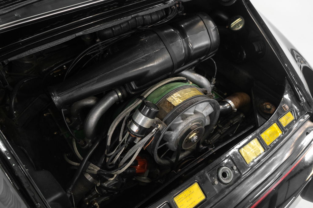 Porsche 911 Carrera (US)