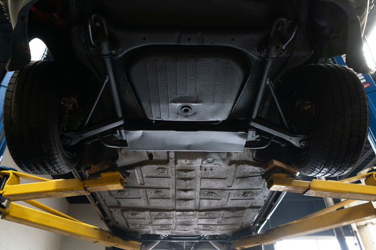 Porsche 911 Carrera (US)