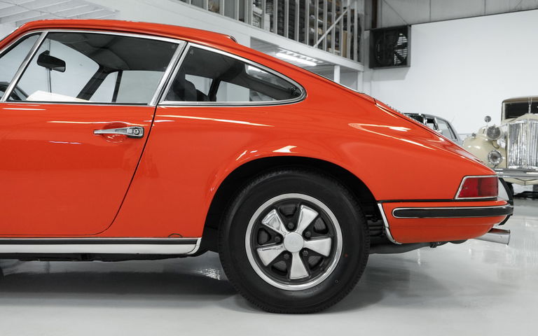 Porsche 911 T