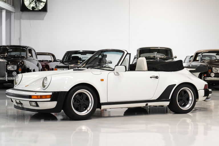 Porsche 911 Carrera 3.2