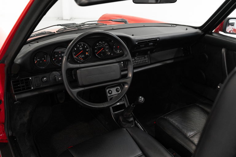 Porsche 911 Turbo 3.3