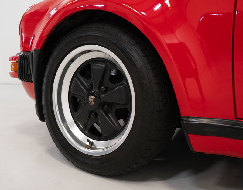 Porsche 911 Turbo 3.3