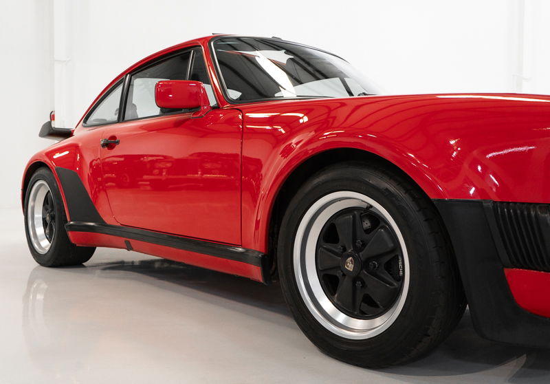 Porsche 911 Turbo 3.3