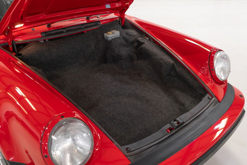 Porsche 911 Turbo 3.3