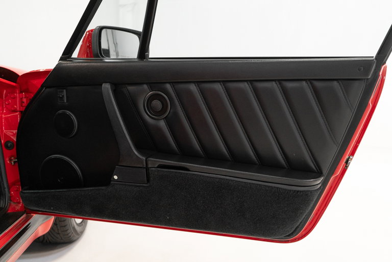 Porsche 911 Turbo 3.3