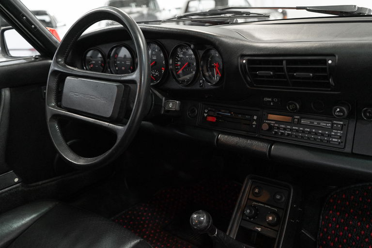 Porsche 911 Turbo 3.3