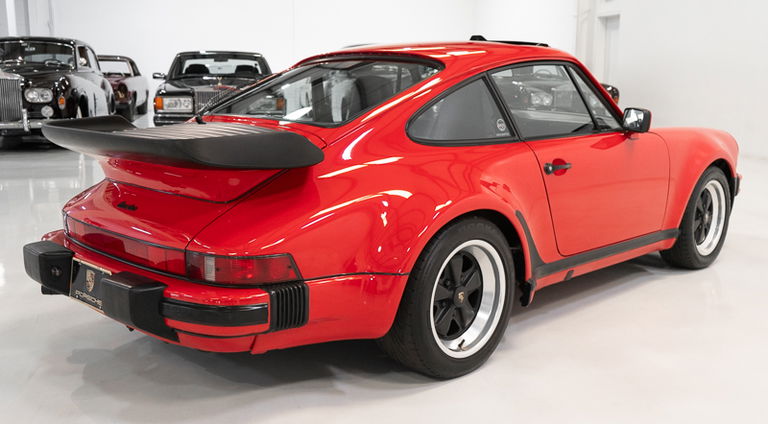 Porsche 911 Turbo 3.3