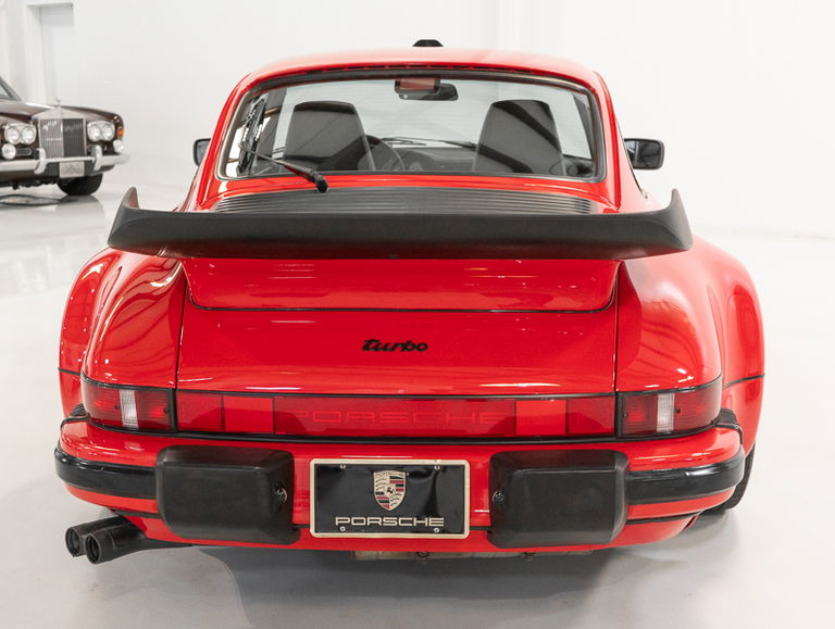 Porsche 911 Turbo 3.3