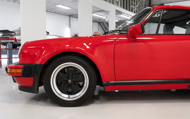 Porsche 911 Turbo 3.3