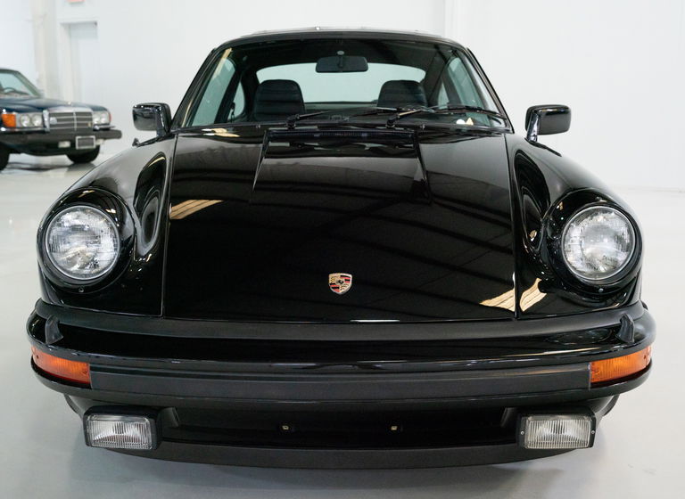 Porsche 911 Turbo 3.3 (US)
