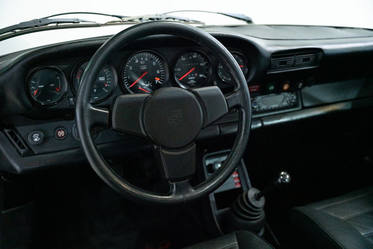 Porsche 911 Turbo 3.3 (US)