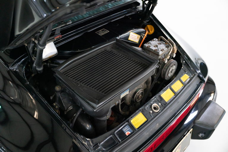 Porsche 911 Turbo 3.3 (US)