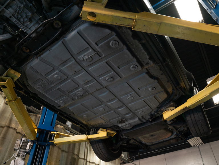 Porsche 911 Turbo 3.3 (US)