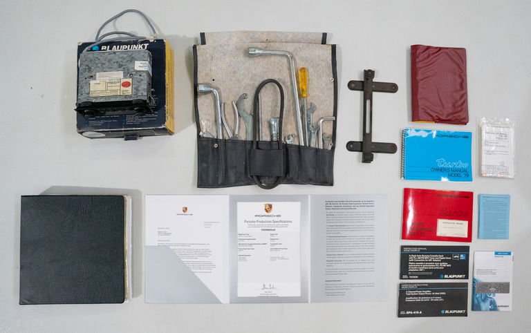 Porsche 911 Turbo 3.3 (US)