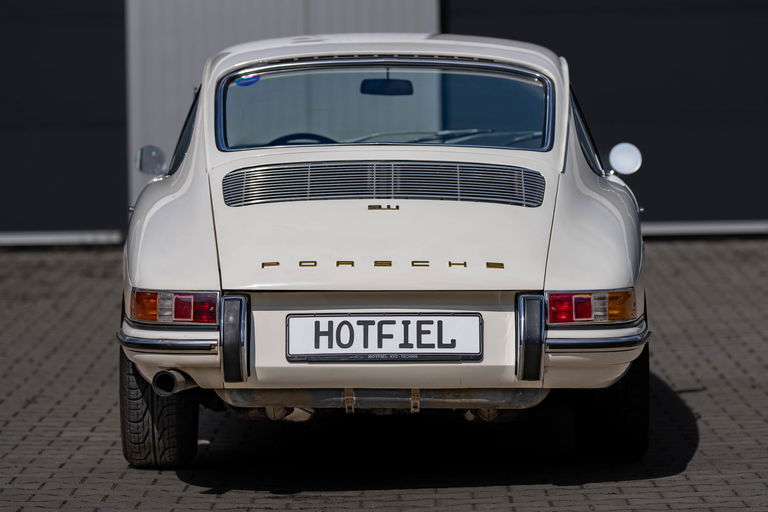 Porsche 911 (F-Modell)