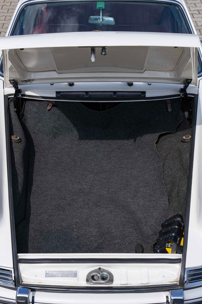 Porsche 911 (F-Modell)