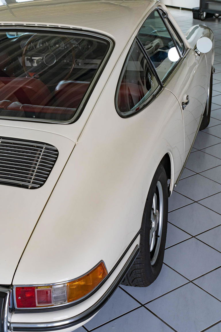 Porsche 911 (F-Modell)