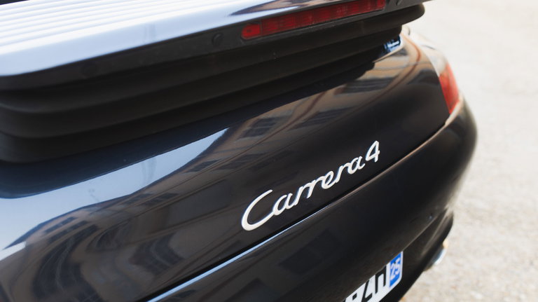 Porsche 996 Carrera 4