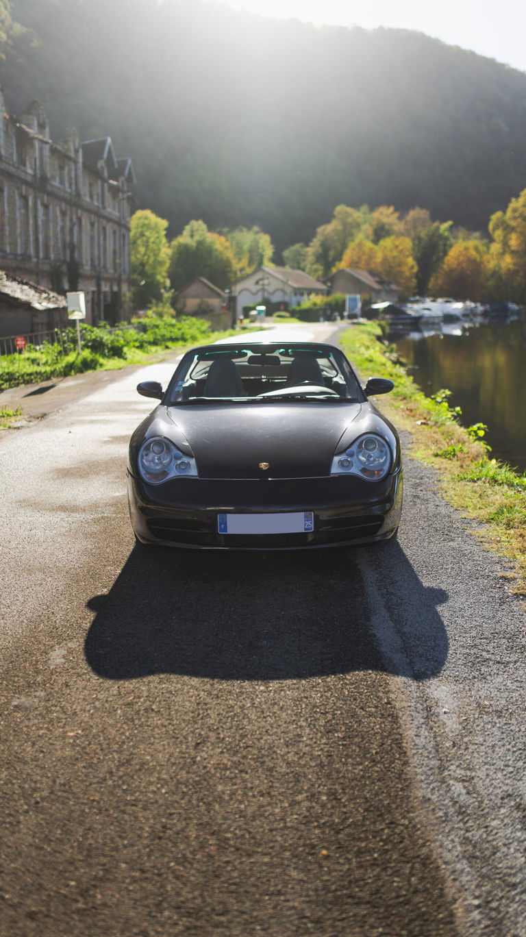Porsche 996 Carrera 4