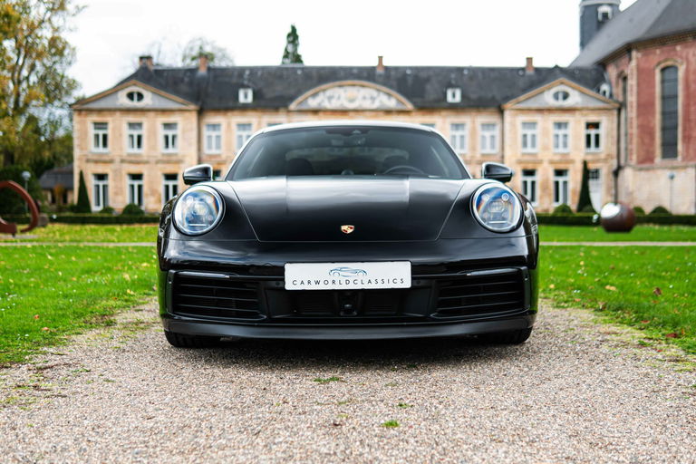Porsche 992 Carrera S