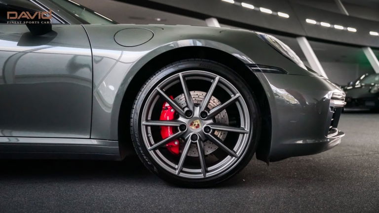 Porsche 992 Carrera S