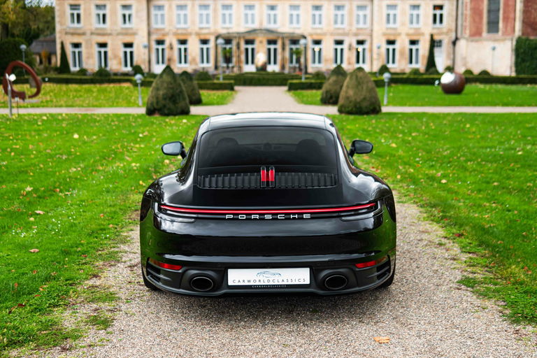 Porsche 992 Carrera S