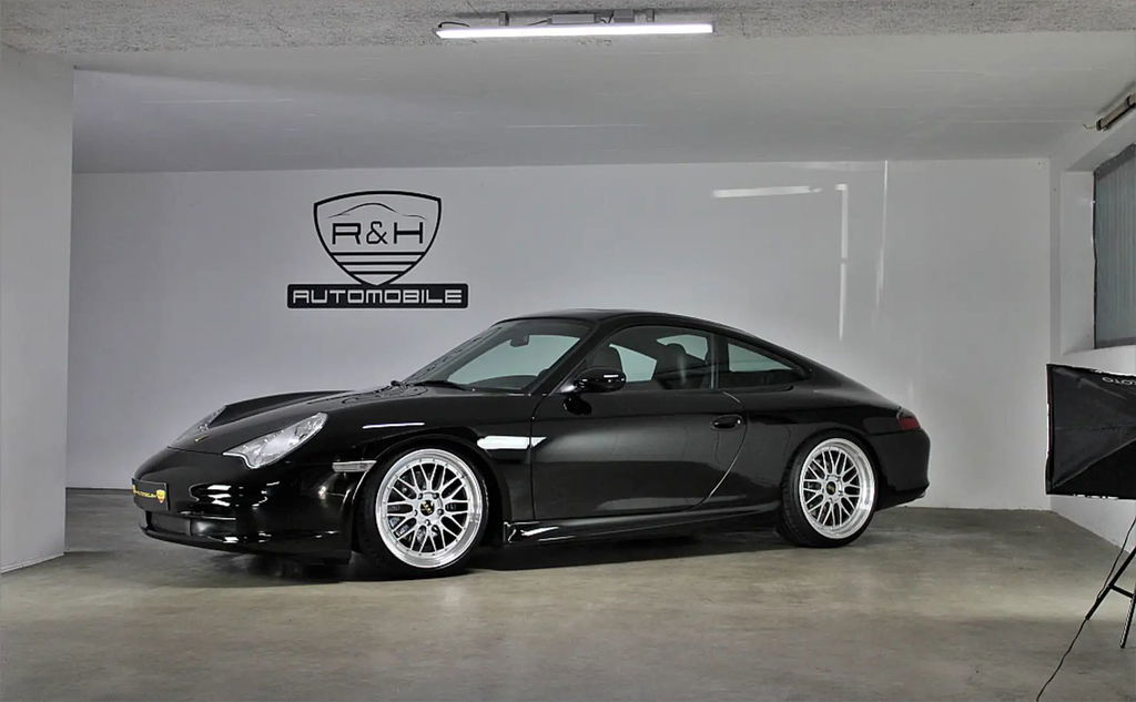 Porsche 996 Carrera